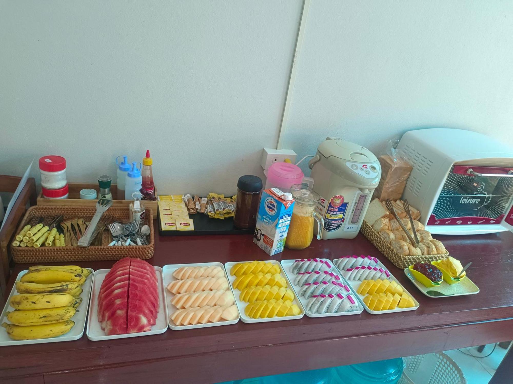 Dokchampa Hotel 万荣 外观 照片