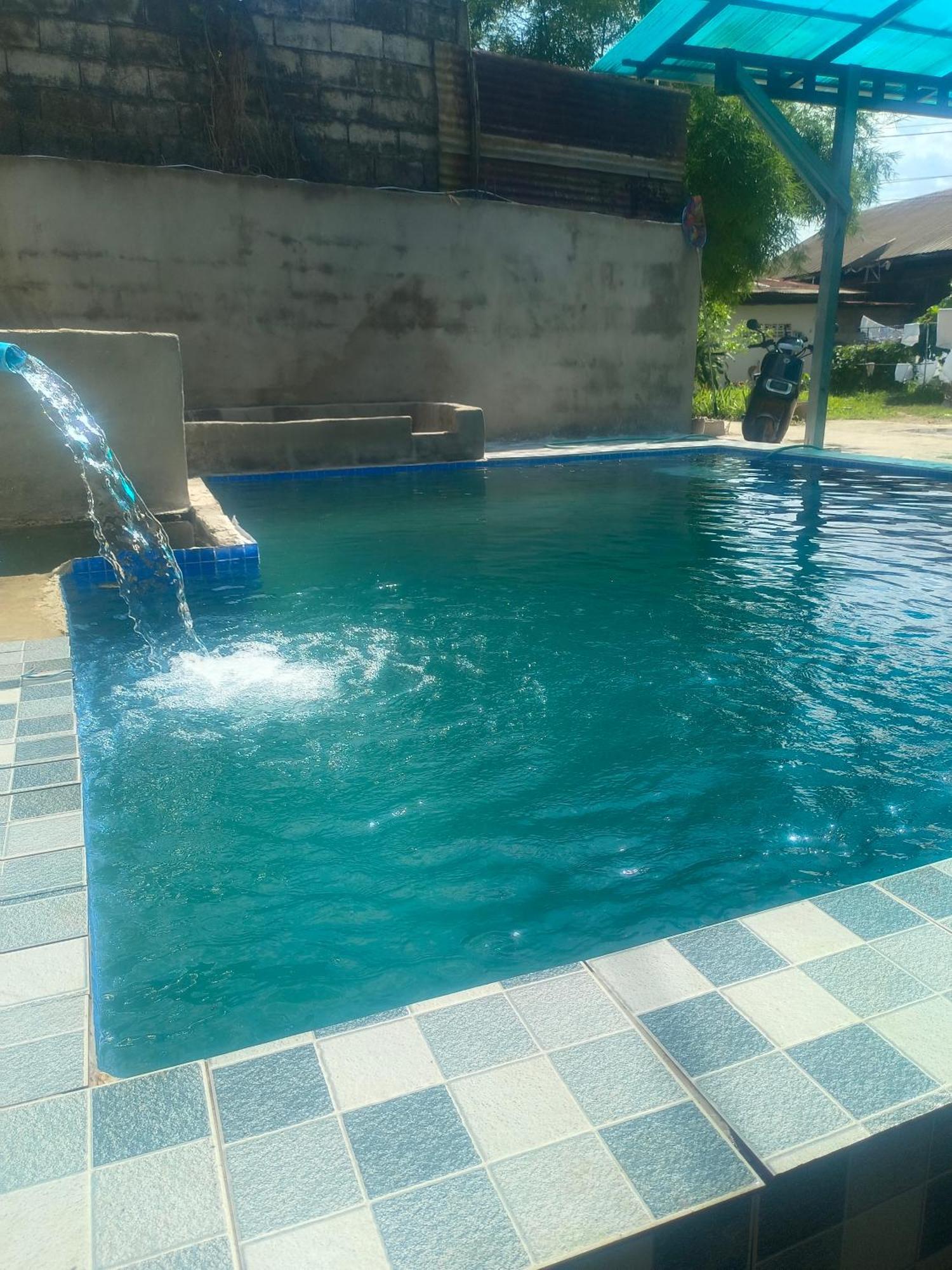 Dokchampa Hotel 万荣 外观 照片