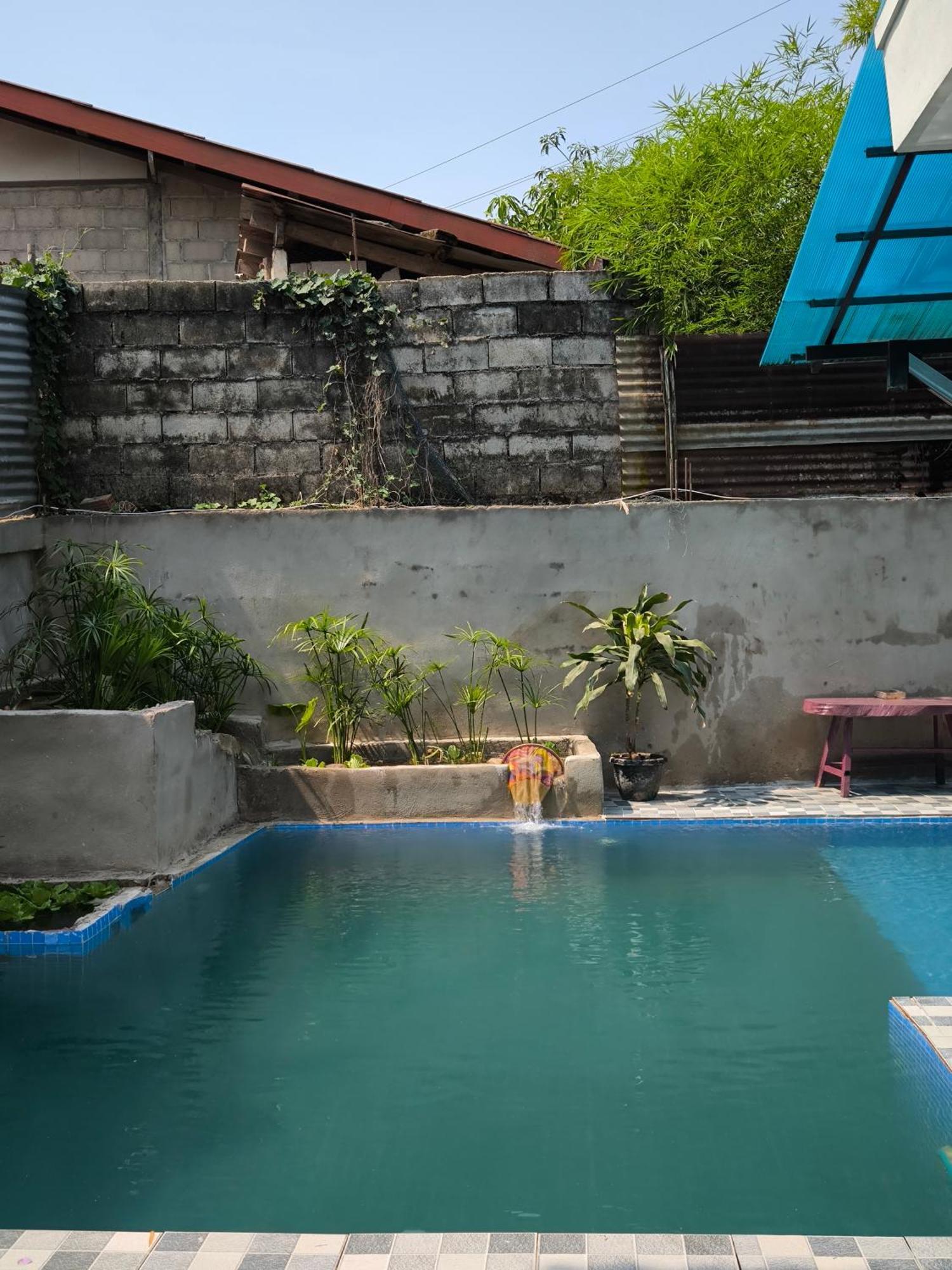 Dokchampa Hotel 万荣 外观 照片